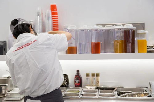 Sevenbus 從豆乳奶茶首創者到潮流茶飲與醫學研究的跨界先鋒